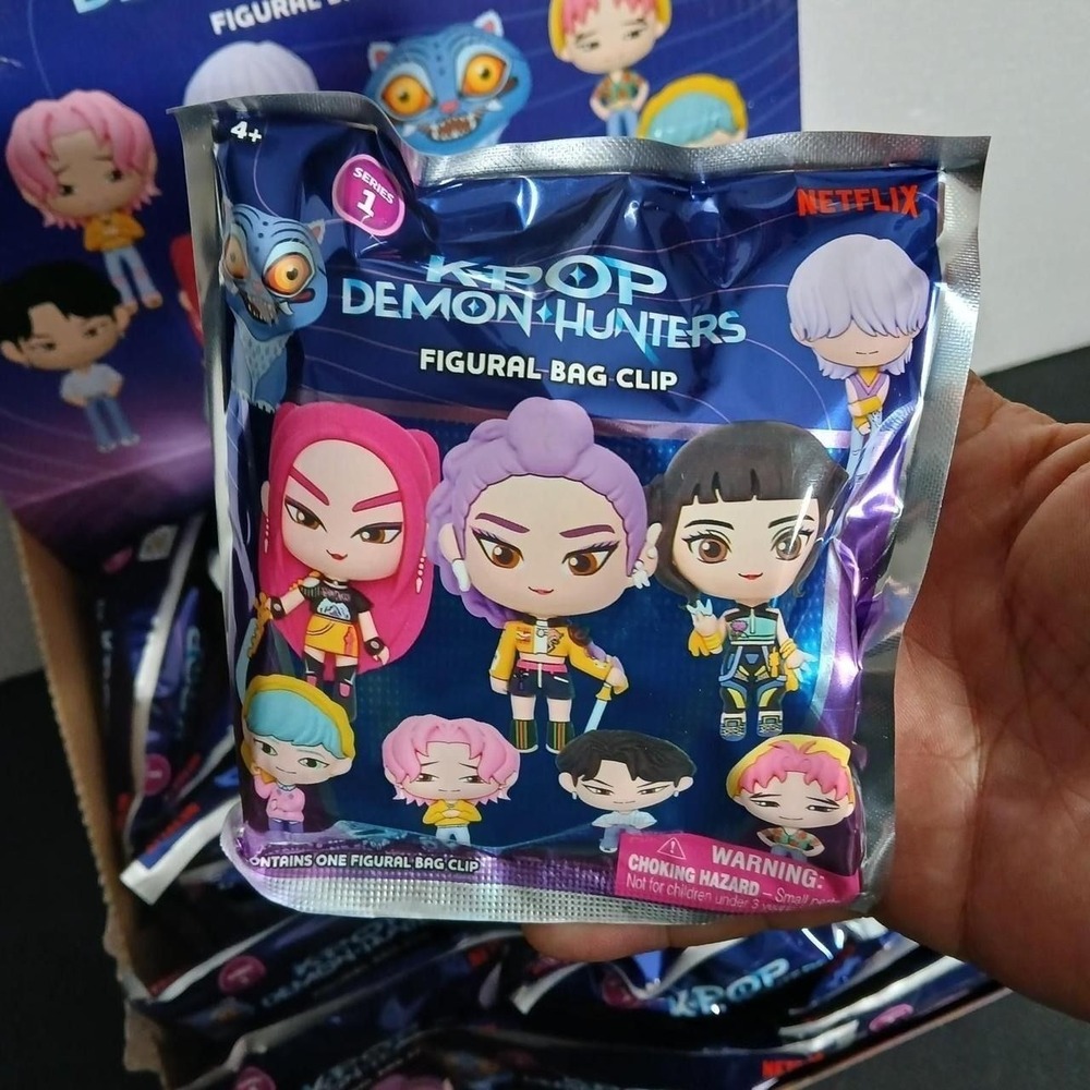 Kpop Demon Hunters Series 1 Blind Bag Clip x 1
